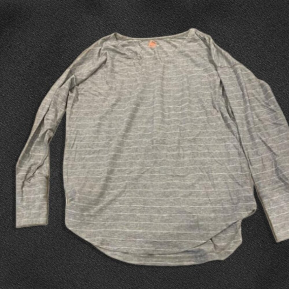🌷3/$15🌷Lululemon Long Sleeve Top Loose Fit Crew Neck